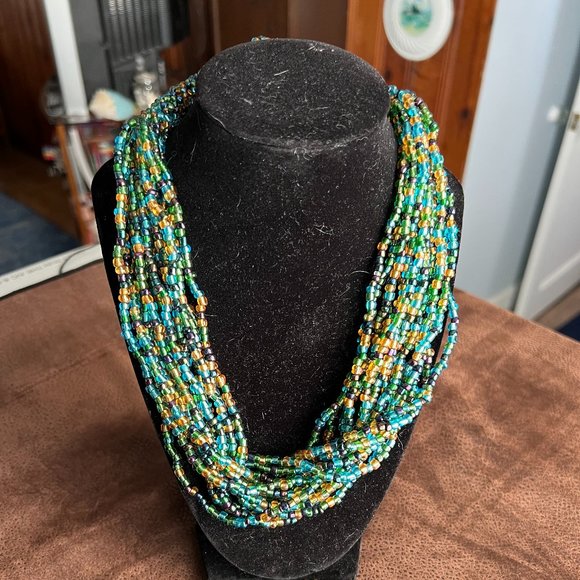 EUC Braided beaded necklace and bracelet set - Picture 1 of 4